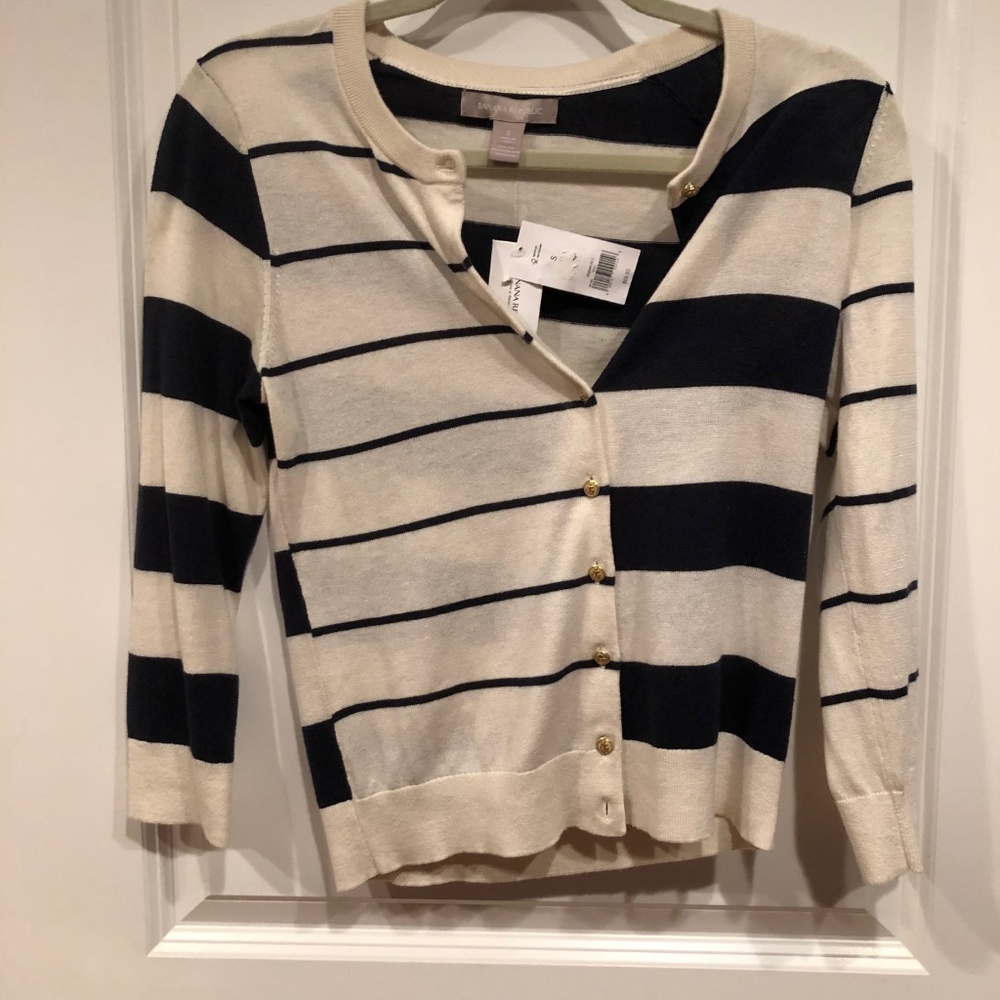 Banana republic SM cream and navy striped sweater - Picture 4 of 6